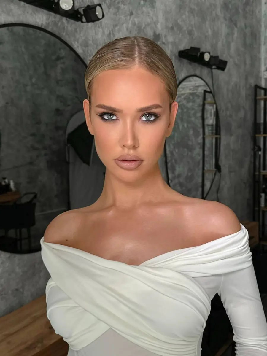 Лаодис эскорт в городе Алматы